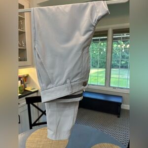 Primo Golf Joggers. Men’s. Size 28 Short.Light gray.